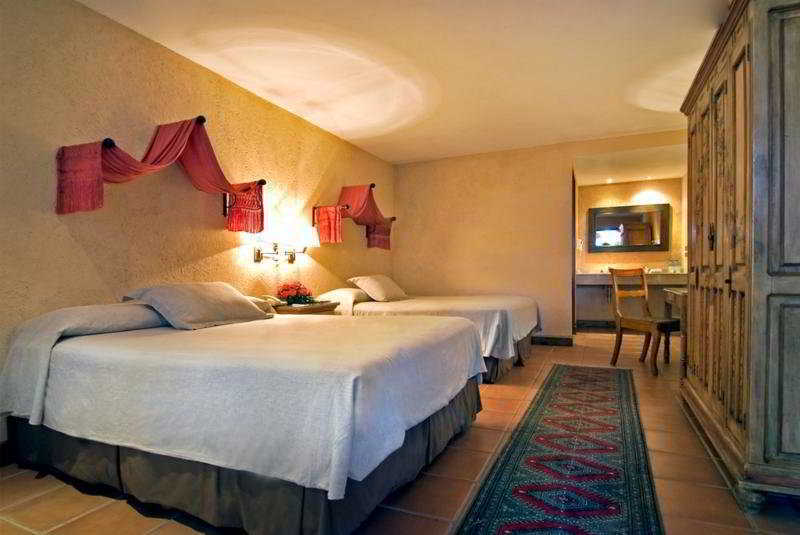 Casa Rosada - Adults Only Hotel 4*